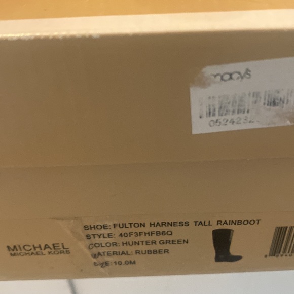 A pair of rich green ladies water boots in original box - Picture 2 of 4